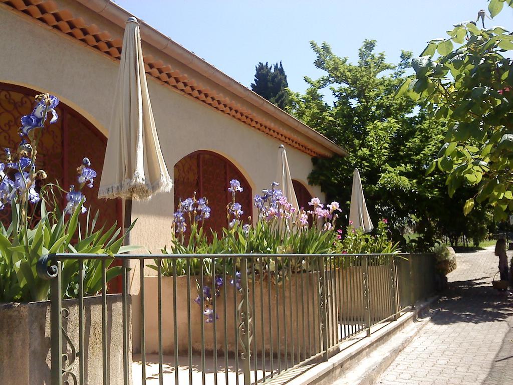 Mas De Vence - Hotel-Restaurant ภายนอก รูปภาพ