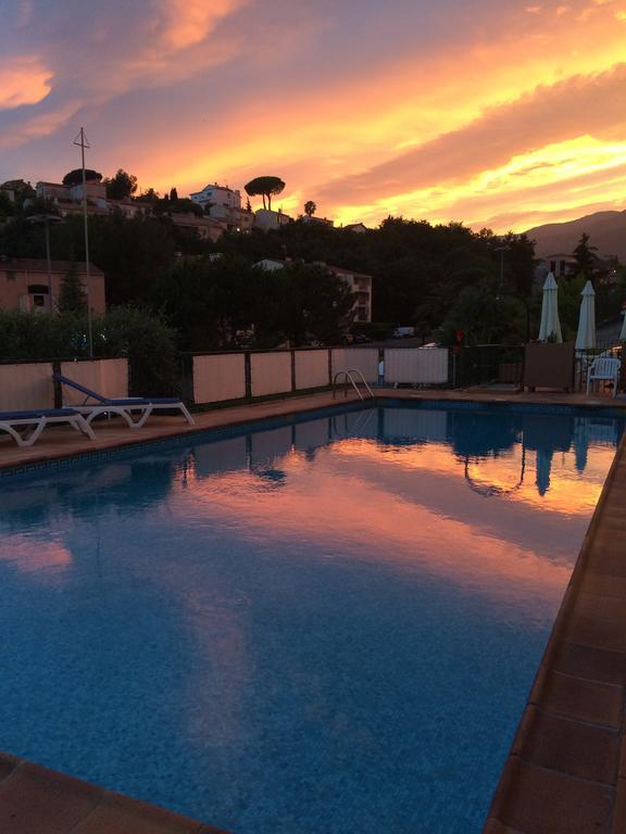 Mas De Vence - Hotel-Restaurant ภายนอก รูปภาพ