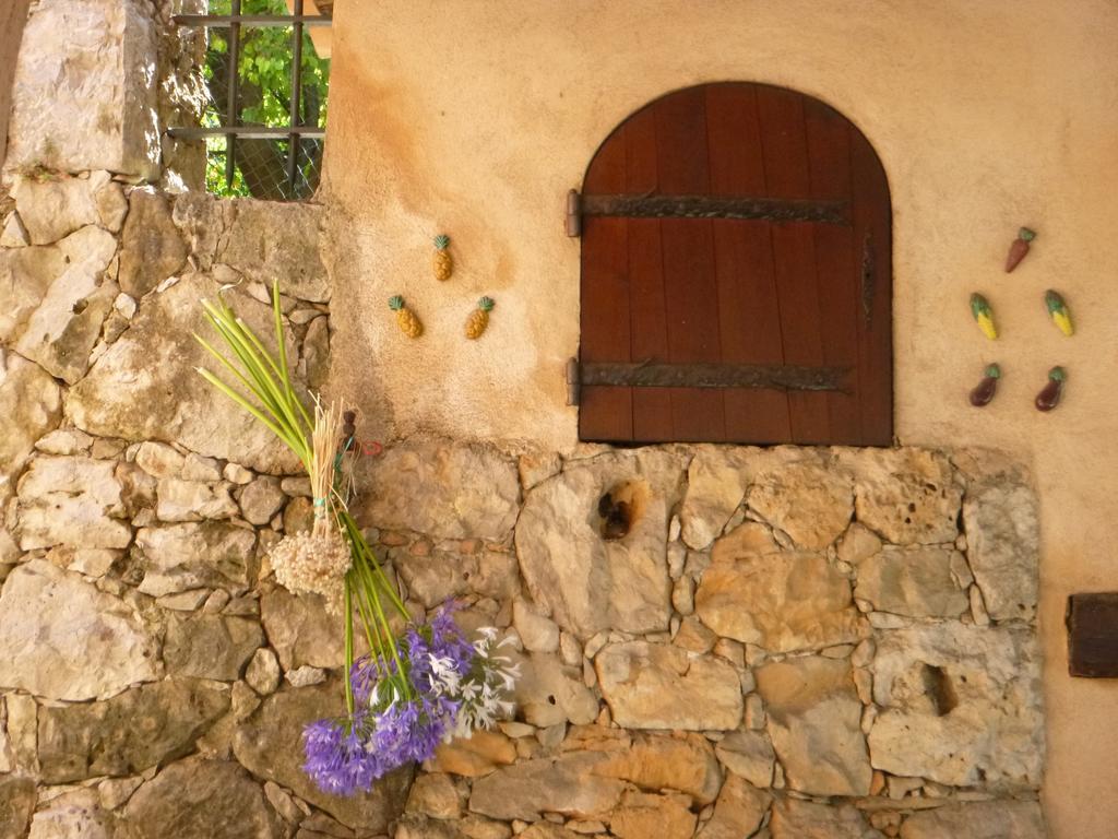 Mas De Vence - Hotel-Restaurant ภายนอก รูปภาพ