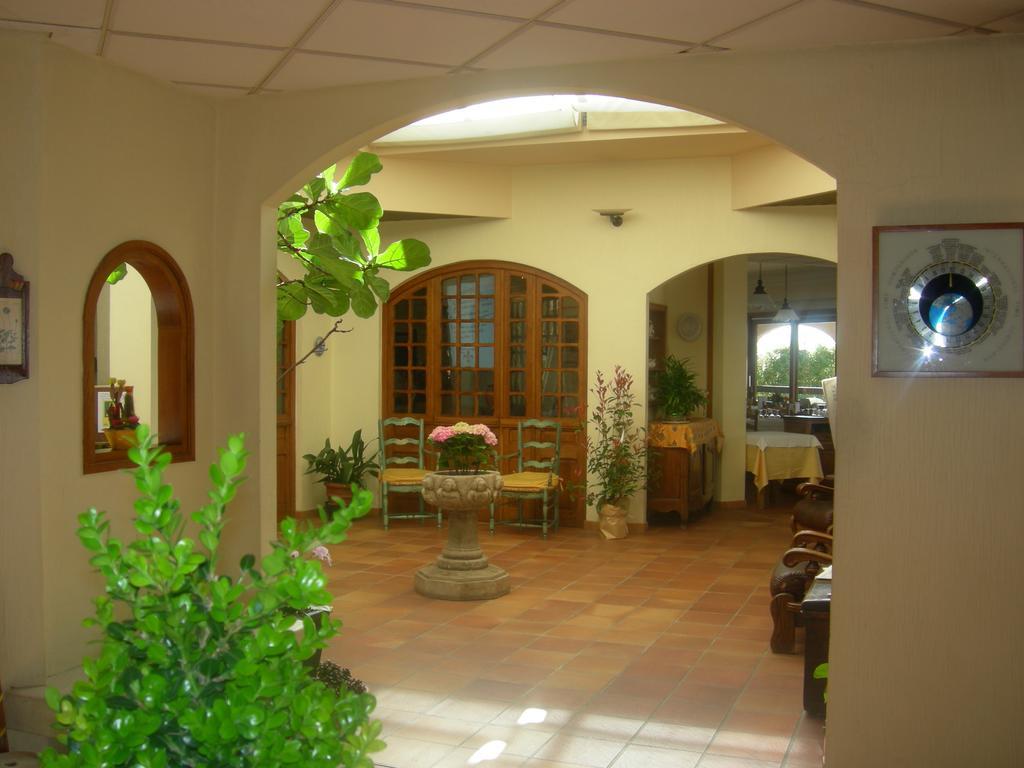 Mas De Vence - Hotel-Restaurant ภายนอก รูปภาพ